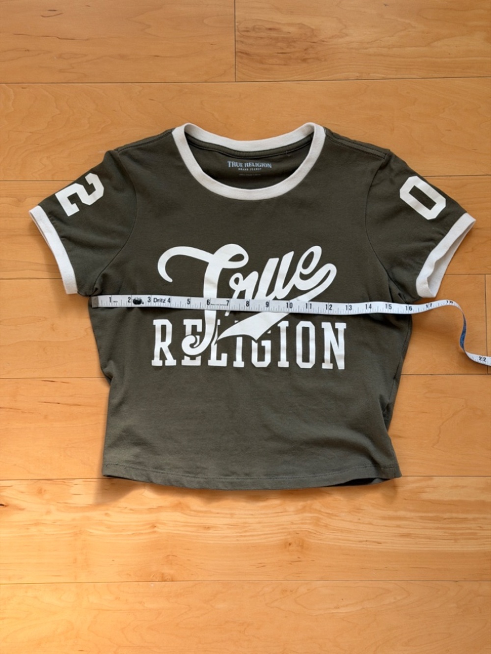 True Religion~Olive Green Ringer Sport Baby Tee ~ Size Small - Picture 7 of 10